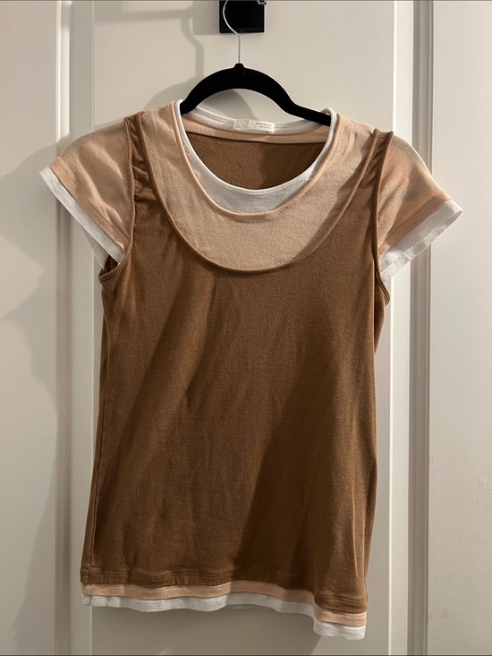 Zara Tops - Zara Layered Tee in Brown and Cream